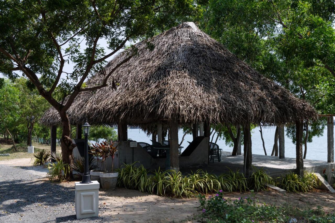 The Alampara Resort - Luxury Boutique Glamping & Water Sports Cheyur Luaran gambar